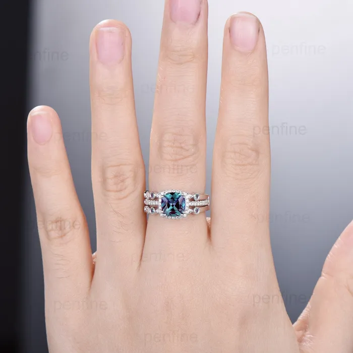 Rings PENFINE Vintage cushion alexandrite ring 14k18k white gold retro halo diamond color change stone engagement ring set Double enhancer stacking ring