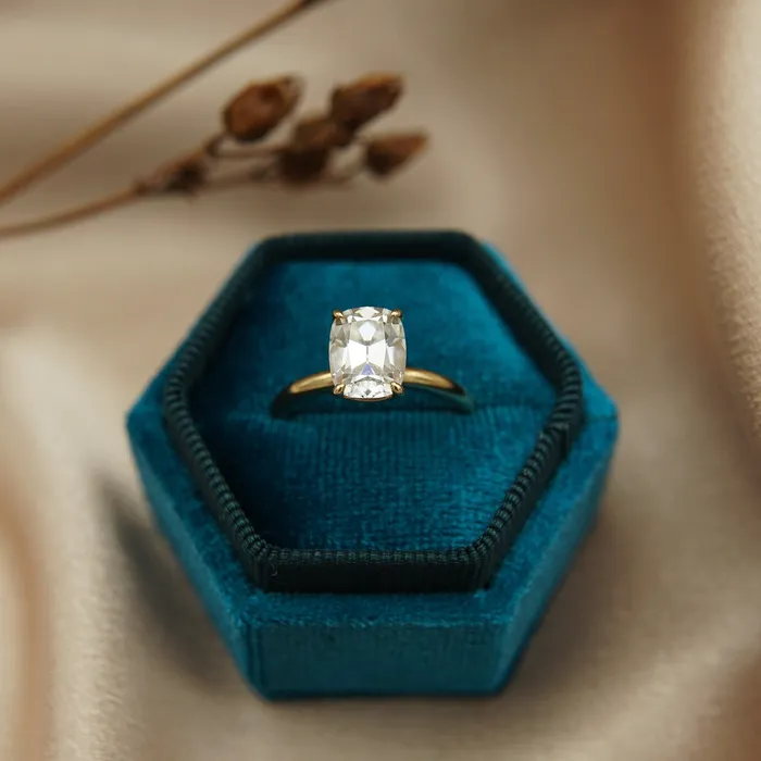 Rings Ali Express 9K Elongated Antique Cushion Cut Moissanite Ring