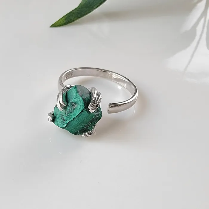 Uniquelan Jewelry Rings Raw Malachite Adjustable Ring Uniquelan Jewelry Rings Raw Malachite Adjustable Ring